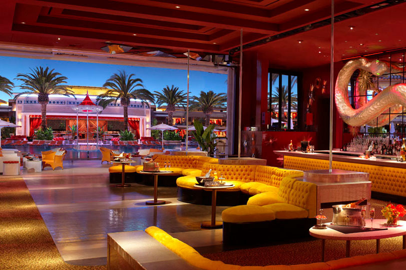 encore beach club at night tables